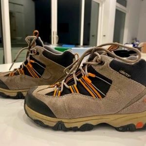 Meindl Hiking shoes boots kids - size 31eur 13us
